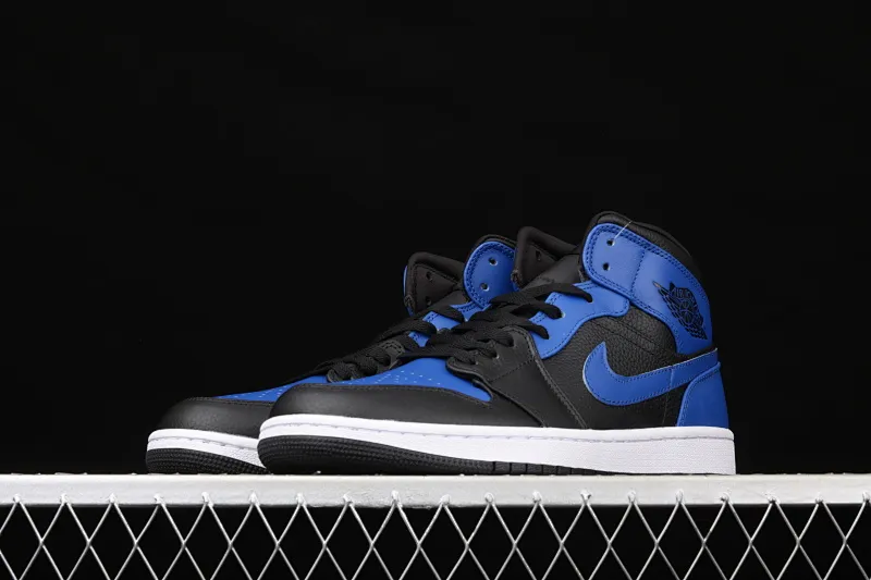All categories Air Jordan Jordan series basketball shoes Air Jordan 1 Mid Air Jordan 1 Mid AJ1 Joe 1 black and blue China basketball shoes 554724-077
